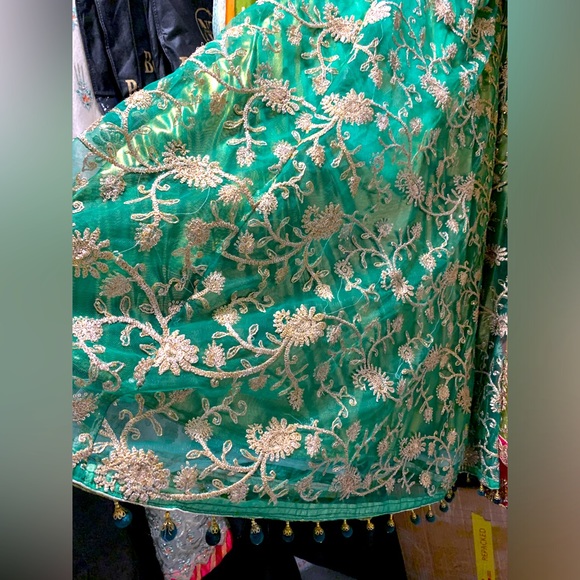 Beautiful Lengha. Vibrant Green! Sure to make you stand out from the crowd. - Picture 1 of 4